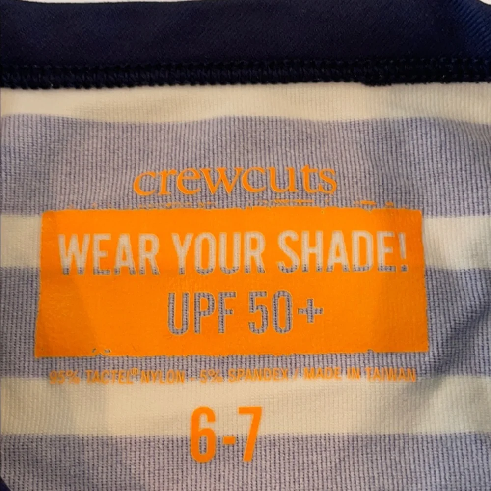 Crewcuts Rash guard size 6-7 - Picture 2 of 3